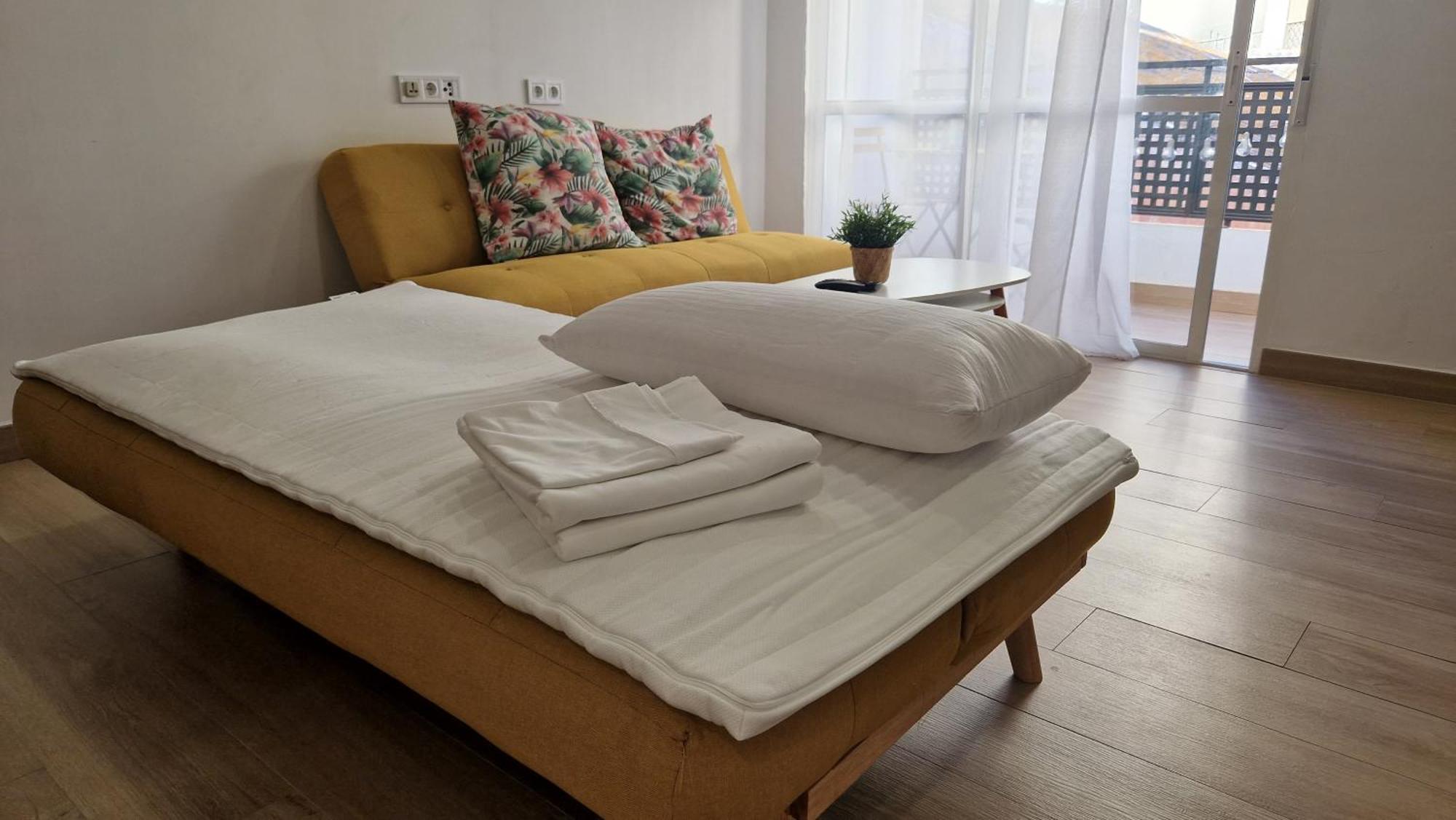 Pavone Apartments Malaga Bagian luar foto